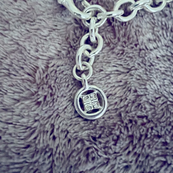 Women’s necklace costume jewelry. - Picture 3 of 3